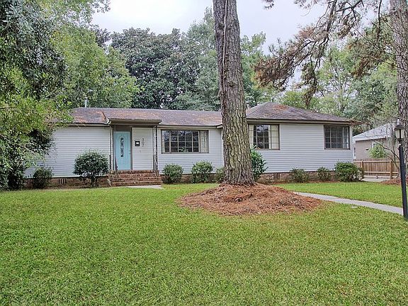 2nd image of 307 E Derenne Ave