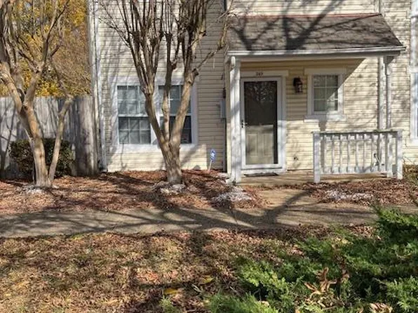 349 Lees Mill Dr, Newport News, VA 23608