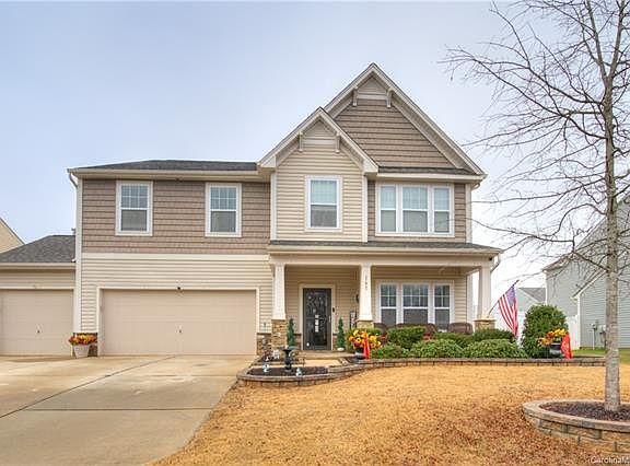 3rd image of 161 Jobe Dr