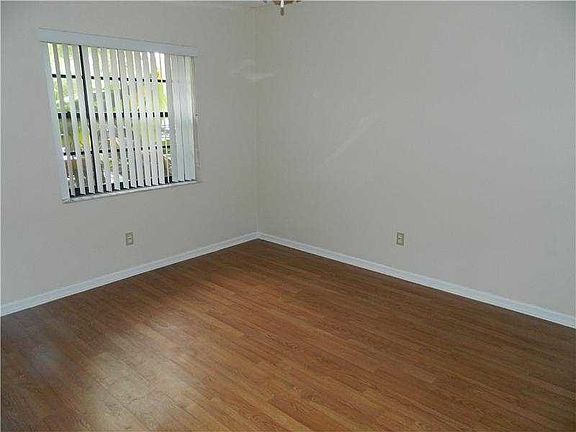 4th image of 3503 NW 94th Ave