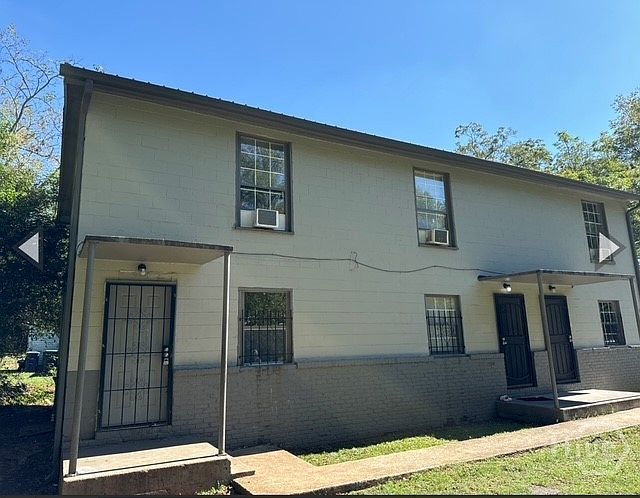 2nd image of 821 Booker Street