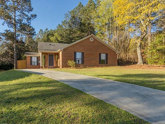 2nd image of 3033 Mabus Drive