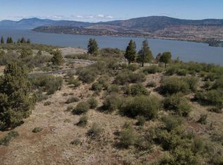 824 Bailey Mountain Dr, Klamath Falls, OR 97601