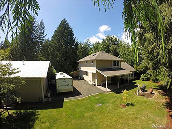 3rd image of 8118 Jamieson Ct SW
