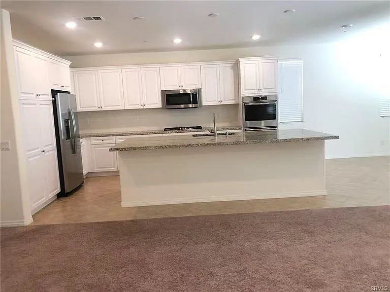 6998 Caledonia Way — Photo 14