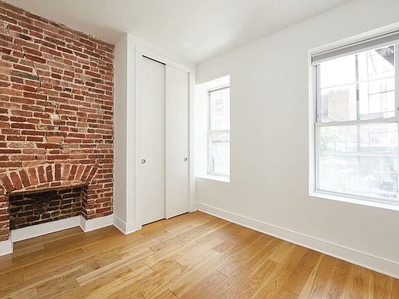 4th image of 495 3rd Ave #4W