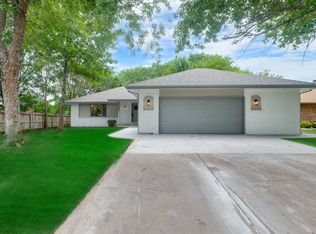 1033 S Burrus St, Wichita, KS 67207