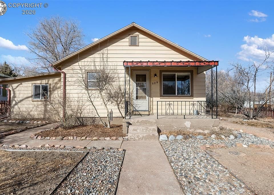 1st image of 529 Forest Ave