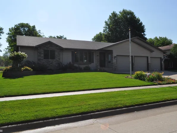 1326 Amy Ave, Carroll, IA 51401