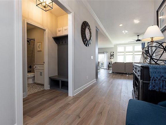 3rd image of 8813 N Lister Ct