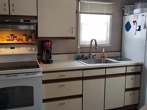 5th image of 4121 Oak Park Dr