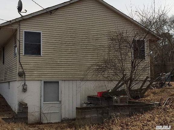 2nd image of 34 Birch Ct
