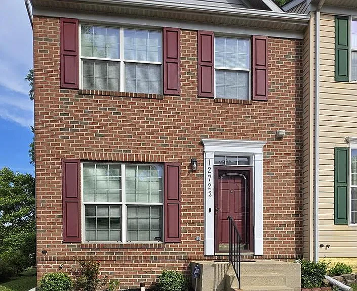 12723 Sullivan Ct — Photo 1