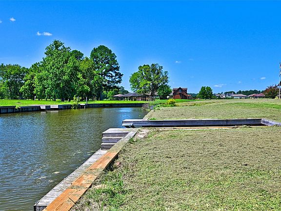 2nd image of 94 Wildwood Lake Dr