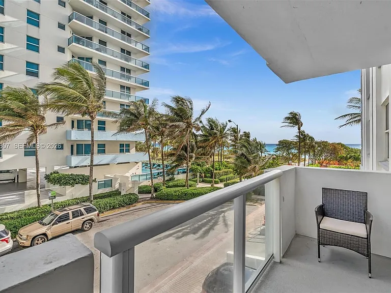 9195 Collins Ave #303 — Photo 19