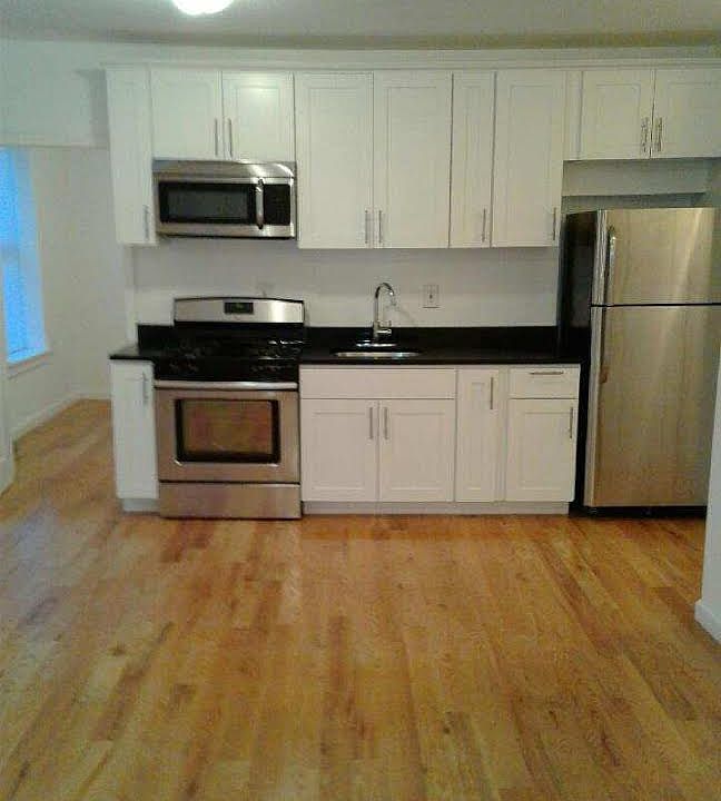 1st image of 2100 Beekman Pl APT 3M