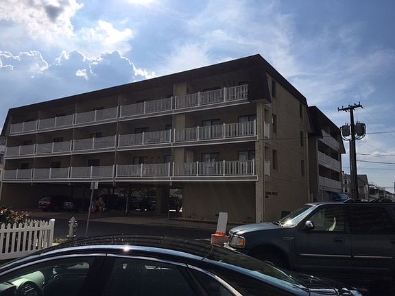 2nd image of 3800 Pleasure Ave APT 403