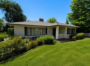 1796 E Mendocino St, Altadena, CA 91001