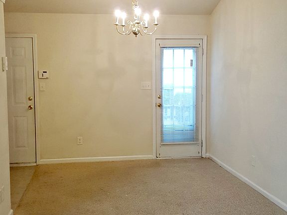 5th image of 9325 Tiger Lily Ln