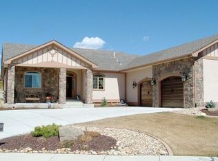 1102 Woods Landing Dr, Fort Collins, CO 80525