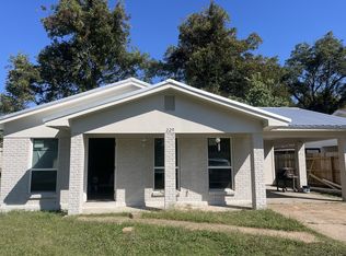 229 Oakhurst Ave, Clarksdale, MS 38614
