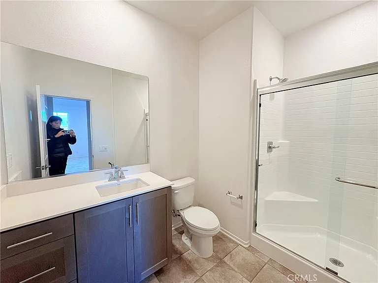 8439 Bickmore Ave #8439 — Photo 6