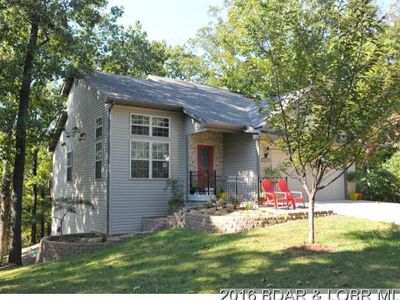 611 Navajo Rd, Four Seasons, MO, 65049