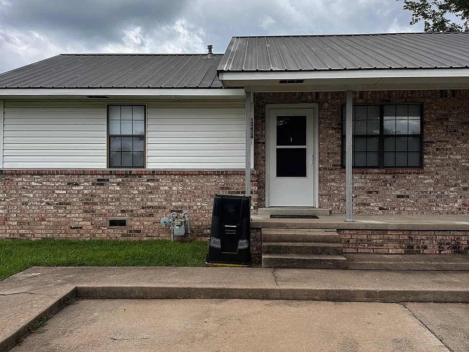 15442 Highway 82 #1