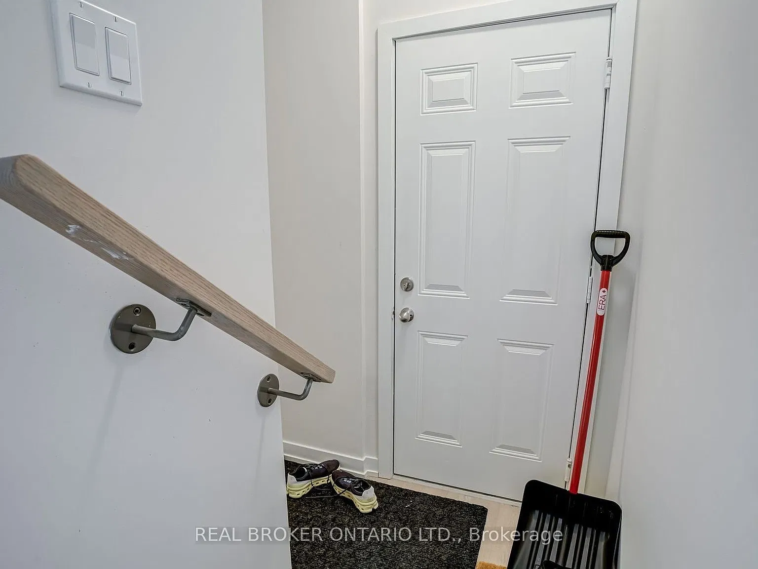 1 bed, $2,000 — Photo 4