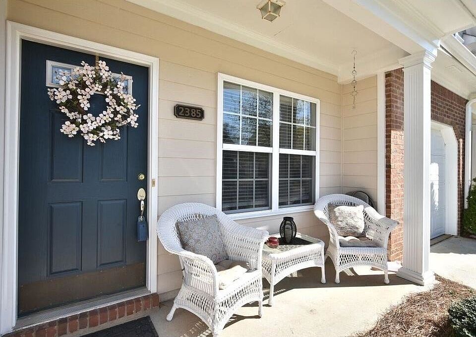 1st image of 2385 Suwanee Pointe Dr #0