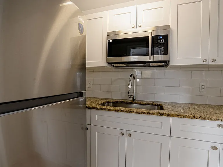 2542 Santa Barbara Blvd #1A — Photo 9