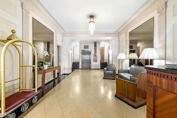 Sold by Compass | media 11