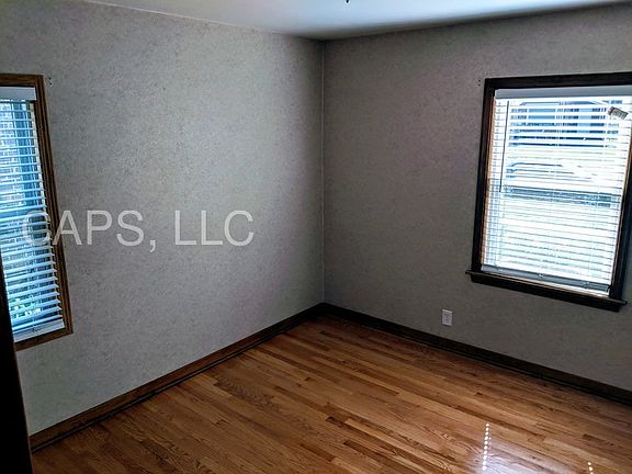 2nd image of 6827 Osborn Ave