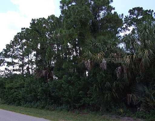 2nd image of 18274 Grace Ave