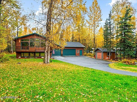 3rd image of 1031 E Susitna Bay