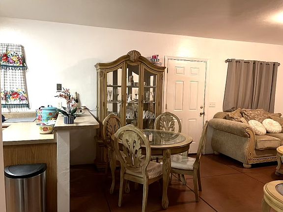 5th image of 113 E District St Unit 1