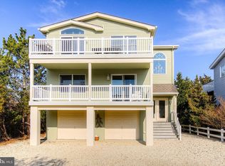 18 E 8th St, Barnegat Light, NJ 08006