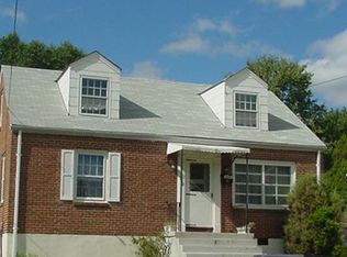 3110 Yardley Dr NW, Roanoke, VA 24012