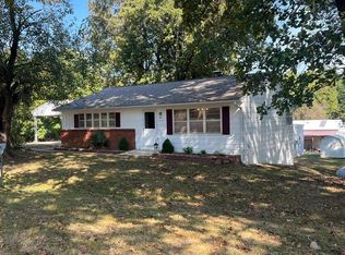 575 Goldsmith Ave, Mammoth Spring, AR 72554