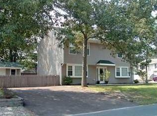 817 Tampa Rd, Forked River, NJ 08731