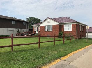 600 S Riverview St, Bellevue, IA 52031