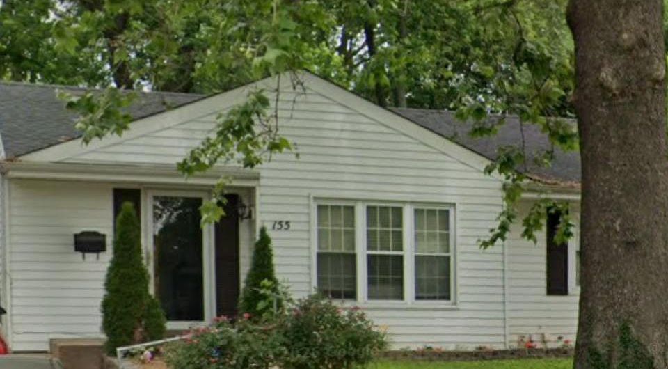 1st image of 155 Chateau Dr