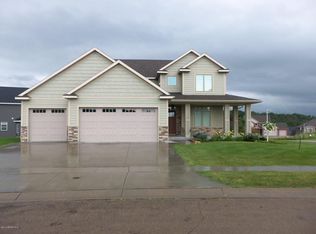 1688 Echo Ridge Rd SW, Rochester, MN 55902