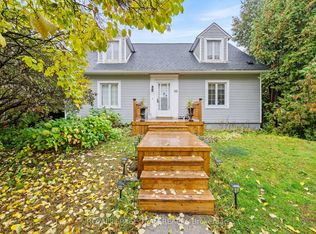 96 Putman Ave, Ottawa, ON K1M 1Z6