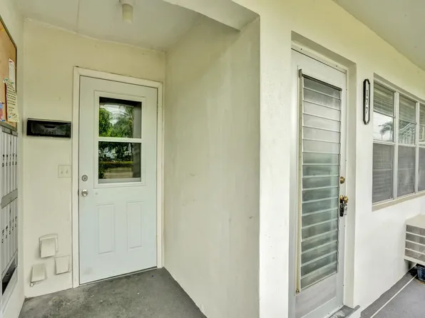 177 Berkshire I #177, West Palm Beach, FL 33417
