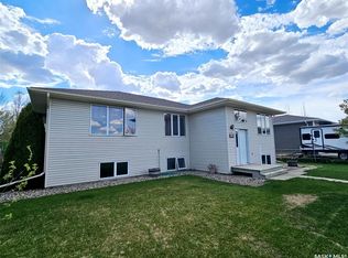 115 Carson Bay, Lampman, SK S0C1N0