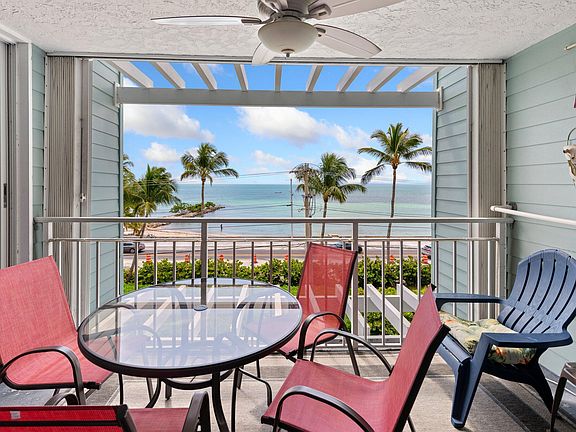 3rd image of 1901 S Roosevelt Blvd #304