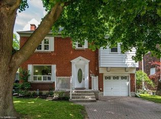 34 Moore Ave N, Waterloo, ON N2J3E5