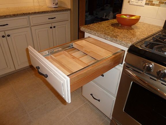2-level cutlery drawer