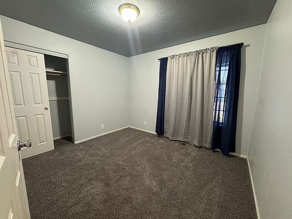 5th image of 435 Arvilla Ct